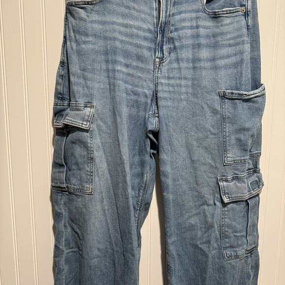 American Eagle Curvy Super High Rise Baggy Wide Leg Jeans Size 14 - Picture 2 of 6
